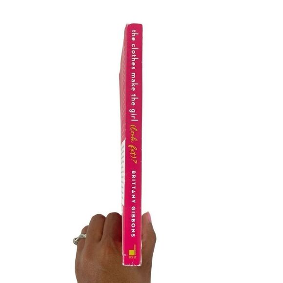 The Clothes Make the Girl (Look Fat)? Adventures and Agonies in Fashion - Picture 5 of 11